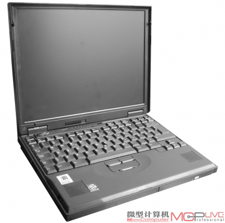 图5：IBM ThinkPad 600是第一款采用碳纤维材质的笔记本电脑。