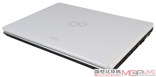 富士通LIFEBOOK PH701