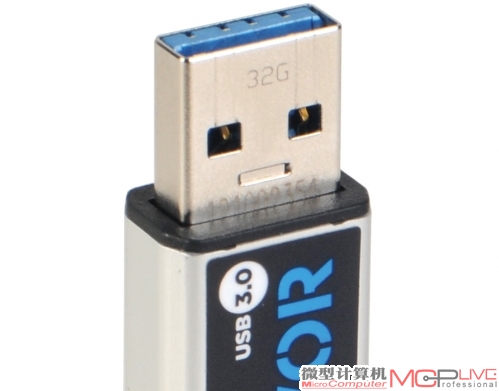 Survivor大的升级就是采用了USB 3.0接口。