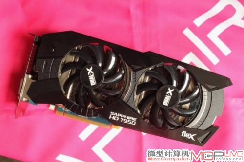 游戏与美眉可以兼得 蓝宝石HD7950FLEX多屏搭建实战