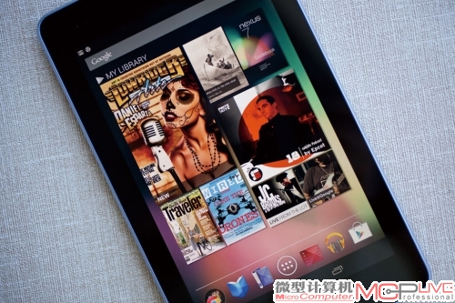 谷歌Nexus 7带给Android平板市场一个信号：平板即将迎来内容和服务为王的时代，无论是何种程度的硬件比拼，在Nexus 7面前，都将化为浮云。