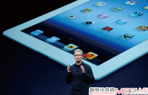 NEW iPad、MacBook Pro和全新的iMac，苹果开始推广普及“视网膜”显示屏，开启了屏幕的高分辨率、高显示密度的战争。